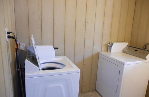 Harrisonville Hotel | Knights Inn Harrisonville
