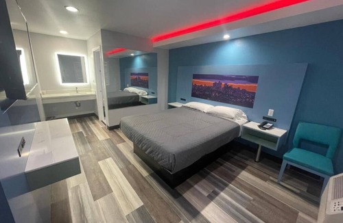 South Gate Hotel | La Palma Motel - South Gate - LA area