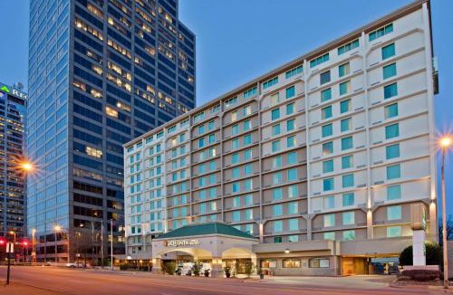 Downtown Little Rock Hotel | La Quinta by Wyndham Downtown Conference Center