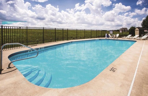 Evansville Hotel | La Quinta by Wyndham Evansville