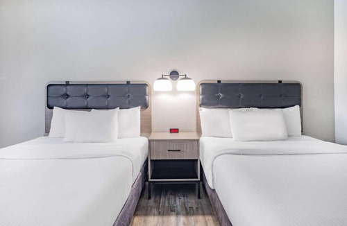 Evansville Hotel | La Quinta by Wyndham Evansville