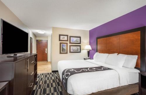 Plainfield Hotel | La Quinta by Wyndham Norwich-Plainfield-Casino
