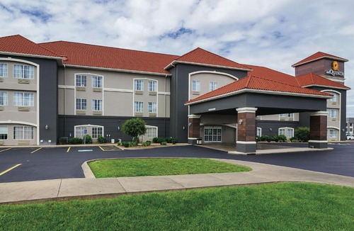 Bowling Green Hotel | La Quinta by Wyndham Bowling Green