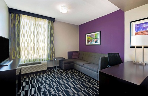 Cedar City Hotel | La Quinta Inn & Suites by Wyndham Cedar City