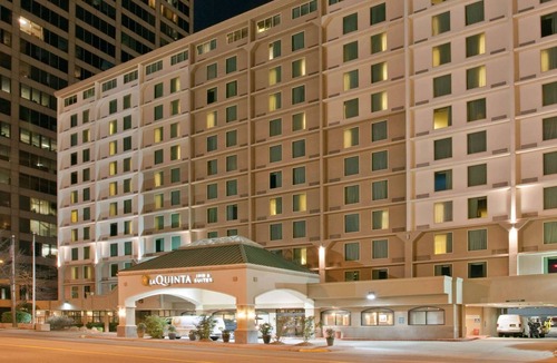 Downtown Little Rock Hotel | La Quinta Inn & Suites by Wyndham Downtown Conference Center