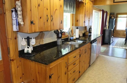 Bridgton House | Lake Front Cabin on Desirable Highland Lake