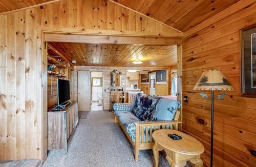 Greenville House | Lake front home with privately shared dock for the homes in this complex