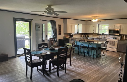 Jones Mills House | Lake front property with cabana on Lake Catherine. 20 minutes from Casino.