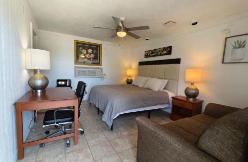 Adair Hotel | Lake Hudson Inn