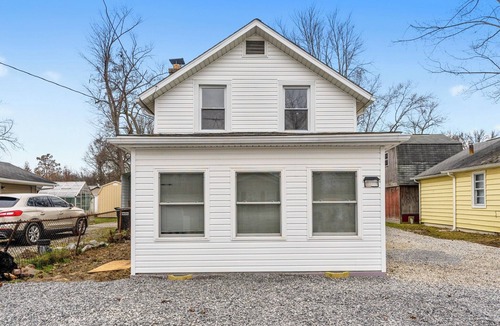 Craig Beach House | Lake Milton Home; 3BR, WiFi, Near Beach, State Park, Golf, Winery, & Restaurants