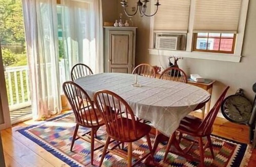 Georges Mills House | Lake Sunapee Waterfront with kayaks, paddleboards, dock, WiFi & AC