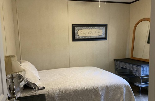 Texanna House | Lake view cabin on lake Eufaula located at Porum Landing