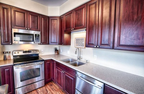 North Pole Apartment | Lakefront Aurora Retreat Aviator Escape
