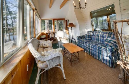 Bradford House | Lakefront Bradford Cottage w/Dock, Near Skiing!