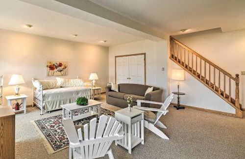 Broadalbin House | Lakefront Broadalbin Getaway w/Deck + Kayaks