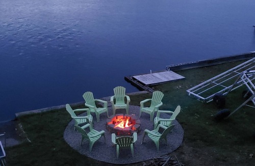 Voluntown House | Lakefront Cottage on Beach Pond with unbelievable views!