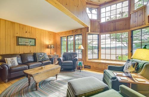 Stoneham House | Lakefront Escape w/Deck & Kayaks in Lovell!