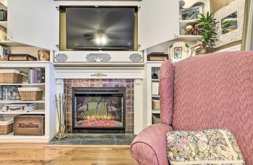 Yalesville House | Lakefront Home, Close to Mt Southington!