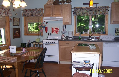 Nobleboro House | Lakefront on Pemaquid Pond