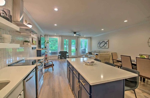 Lake Hamilton House | Lakefront Retreat in Lake Hamilton