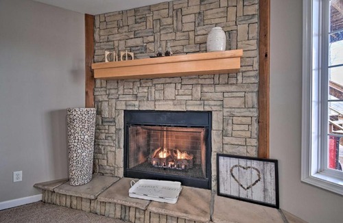 Cub Run House | Lakefront Retreat w/Views, Near Mammoth Cave!