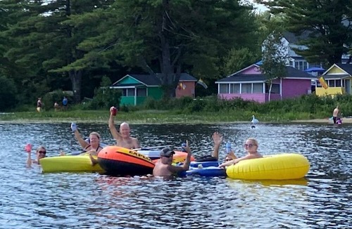 Northwood Cottage | Lakefront Secluded Cottage in Northwood, New Hampshire