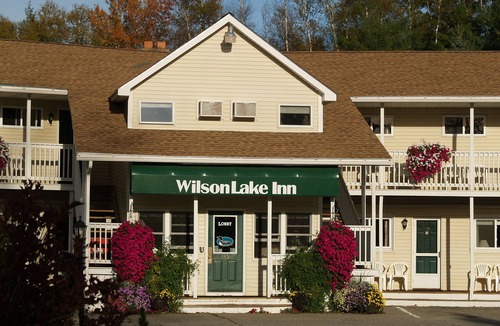 Dryden Apartment | Lakefront Studios w/Kayaks, Kitchen & WiFi at Wilson Lake Inn