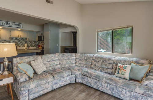 Versailles House | Lakefront Versailles Vacation Rental w/Dock!