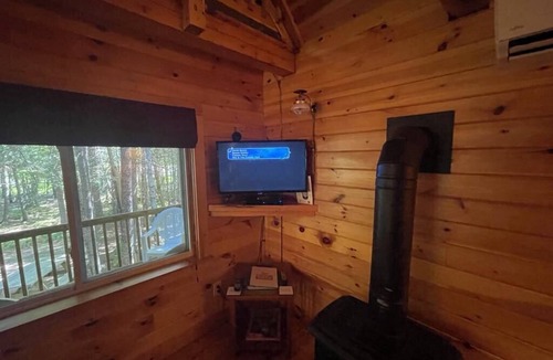 Whitney Cabin | Lakeside Glamping Cabins for the Whole Family/Pets Too!