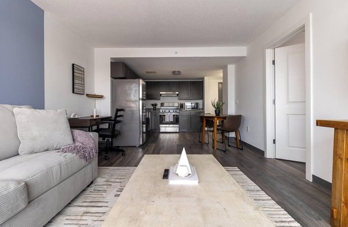 Downtown Hartford Apartment | Landing | Amazing 1BD, Game Room, Yoga Studio