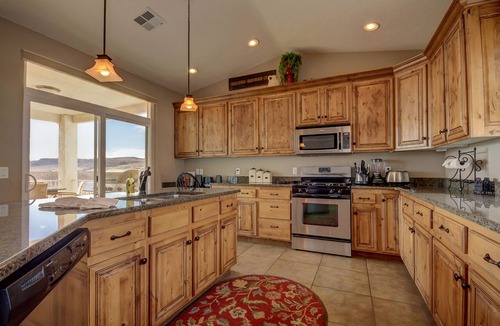 St. George Condo | Las Palmas All Inclusive Amenities Resort | Newest Building | Very Nice | Sleeps 12 | 2117