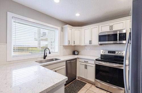 St. George Condo | Las Palmas Resort | All Inclusive Amenities Resort | Bottom Level | Great View | # 401