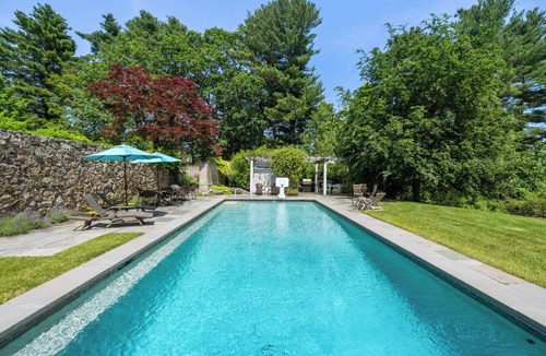 Dedham House | Lavish Boston Estate for Mid Term 31+ night Stays | Pool, 8 BR