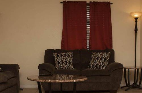 Lawton Apartment | Less than 1 mile from Fort Sill 2 bedrooms!