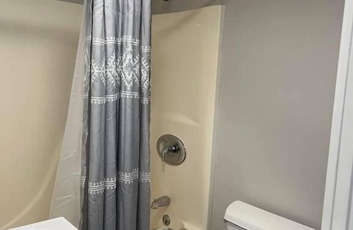 Lincoln Hotel | Lincoln House Motel