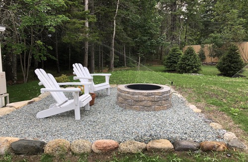 Bass Harbor Cottage | Little Brook Cottage Mount Desert Island “Pet Friendly”