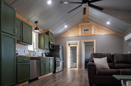 Wichita Falls House | Little Mesquite Retreat