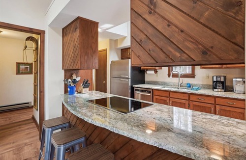 Old Timberline House | Little Owl Lodge offers affordable and private Canaan Valley lodging!