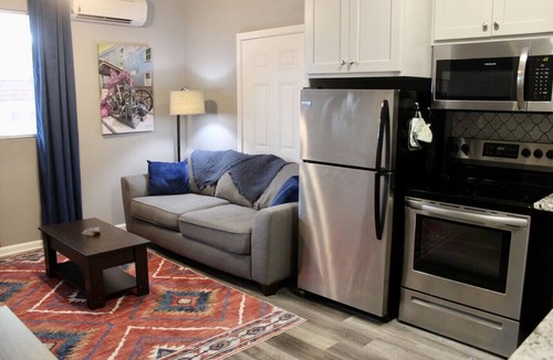 Downtown Little Rock Apartment | Little Rock Haven: Near Museums | Parks | Pets