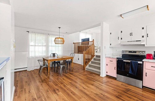 Little Salisbury House | Little Salisbury Coastal Cottage | Grill + Patio