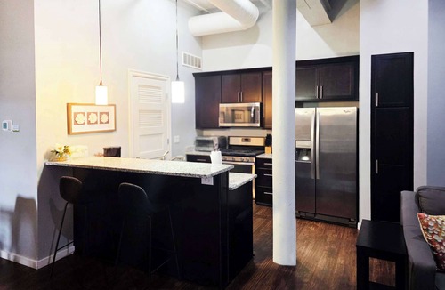 Downtown Kansas City Hotel | Loft #205 - 2BR-1BA Loft Downtown KC in Historic Building