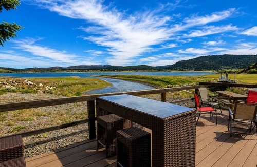 Mammoth Creek Apartment | Loft Suite With Scenic Mountain Side Views