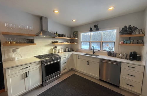 Valatie House | Longreach-an Upstate home/Chatham Center retreat! Summer 2026 or long termlease