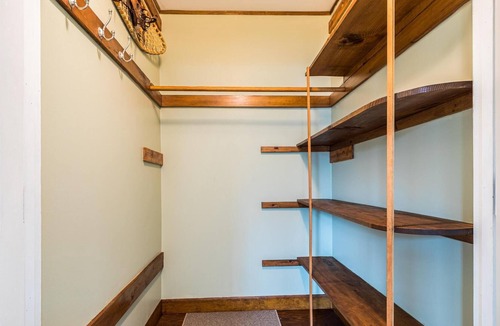 Rochester House | Lots of room at Harvest House!