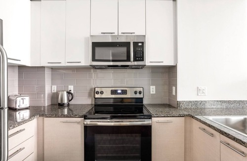 East Cambridge Apartment | Lovely Kendall Square 1BR w/Concierge & Gym, steps to MIT, by Blueground