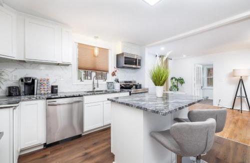 Windsor House | Lovely Ranch House in Windsor, 10 mins to Hartford Connecticut