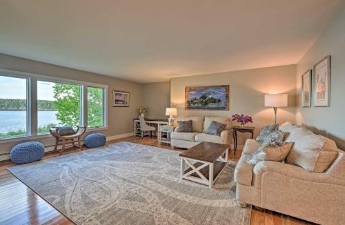 Owls Head House | Lovely Waterfront Owls Head Home w/Own Beach