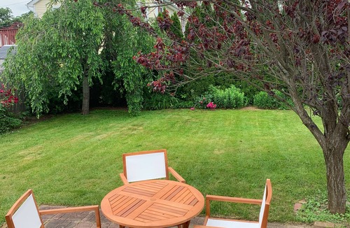 Lake Carmel House | Lux Bungalow on Gorgeous Lake. Relax. Explore nearby towns. Ski. Kayak. Hike.