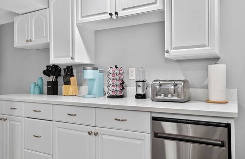St. Elizabeth's Apartment | Luxe 2BR | Prime Location