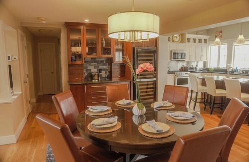 Old Saybrook House | Luxurious Beach Home! Elegantly Decorated , Sprawling Open Floor Plan